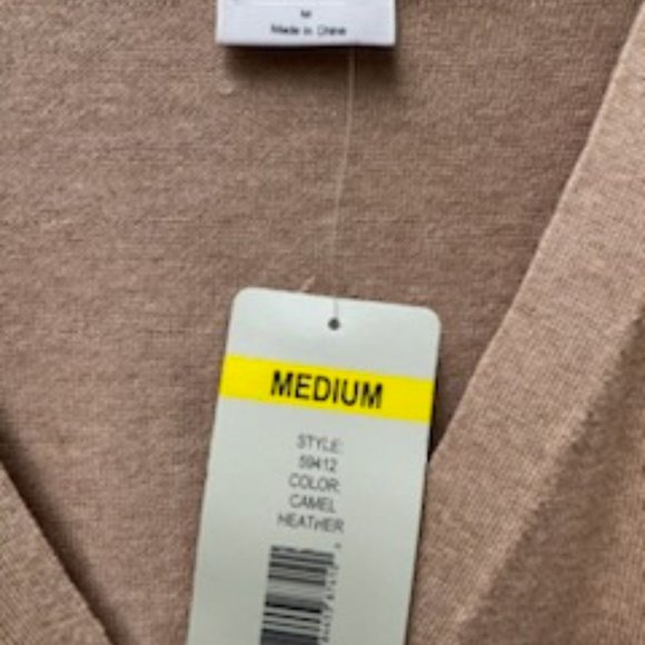 Jillian Nicole Women's Button Front Cardigan size Medium NWT - Picture 3 of 11